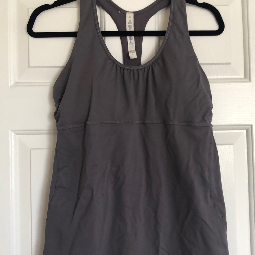 Lululemon Razorback top